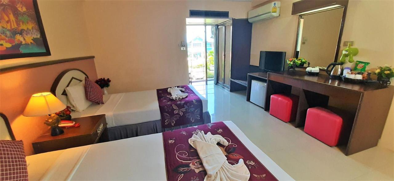 La Moon At Phuket - Sha Extra Plus Eksteriør billede