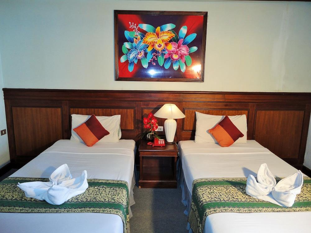 La Moon At Phuket - Sha Extra Plus Eksteriør billede