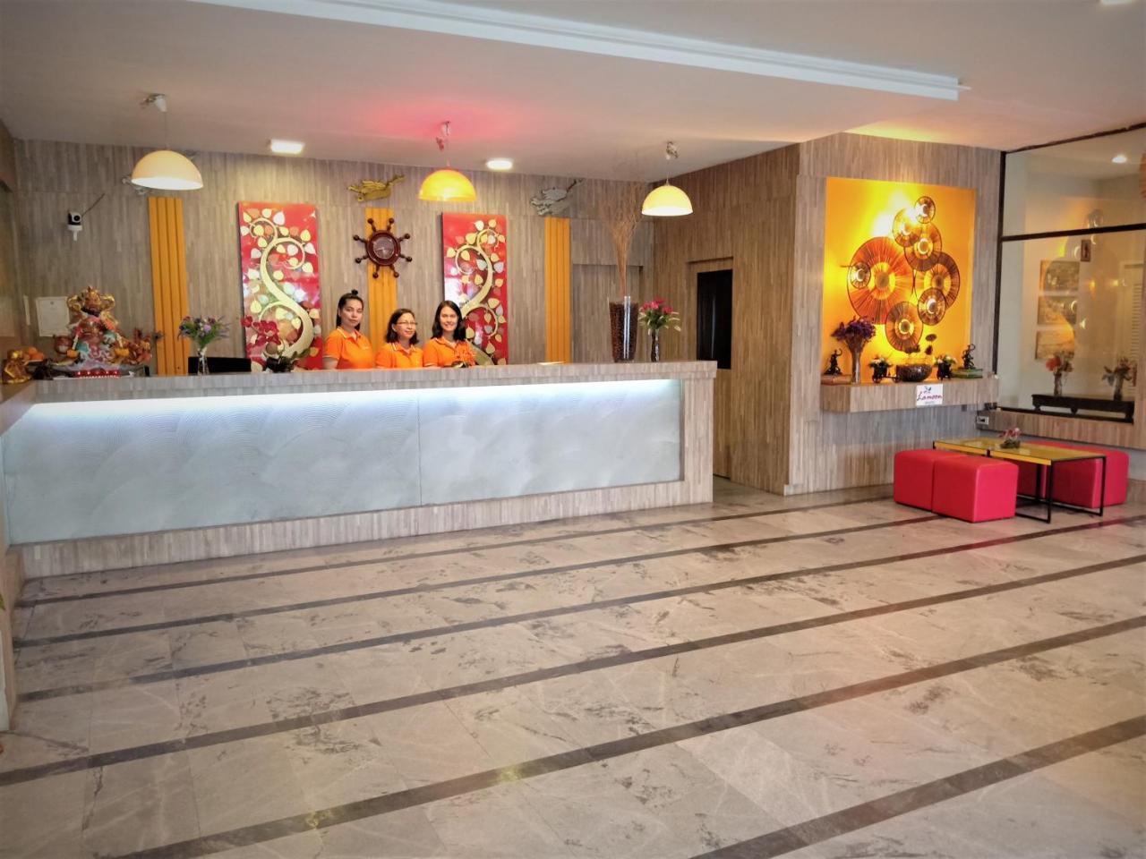 La Moon At Phuket - Sha Extra Plus Eksteriør billede